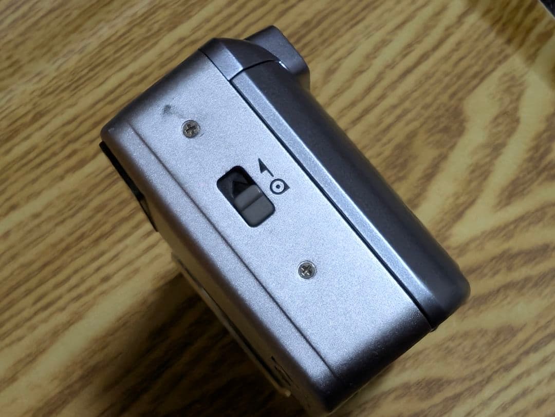 Fujifilm Natura S コンパクトカメラ