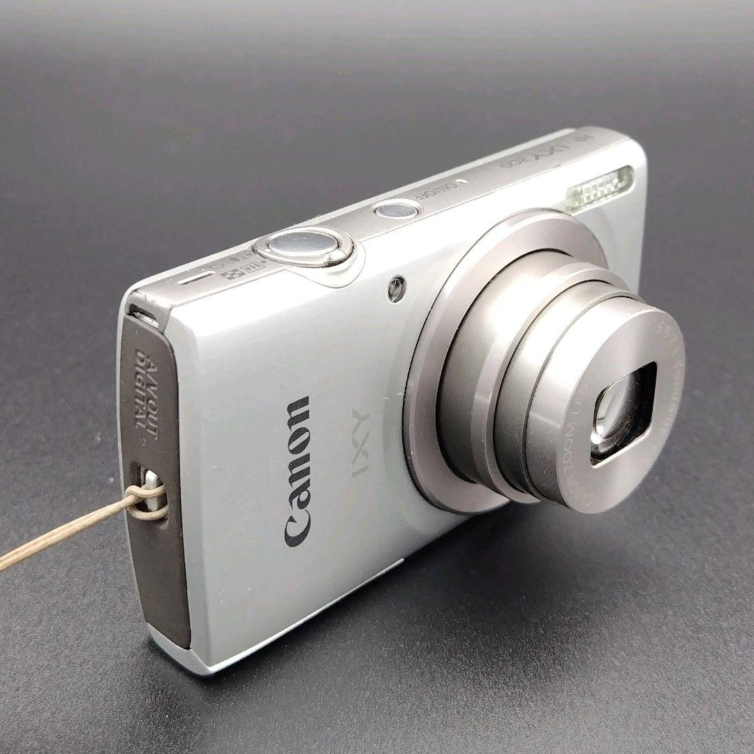 Canon IXY200 シルバー デジタルカメラ　バッテリー　充電器付き　良品