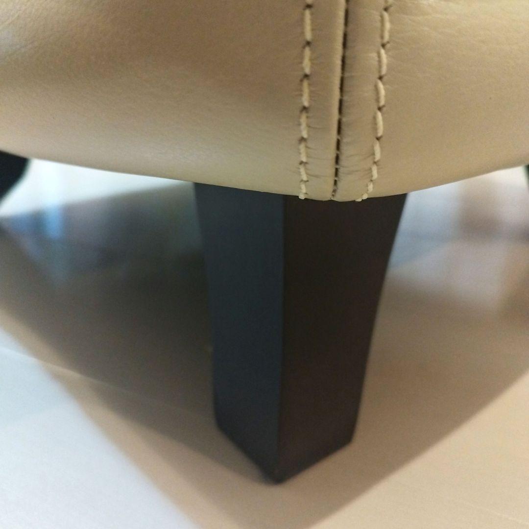 【3/20まで】大塚家具　オースチン　オットマン　レザー製クリーム色