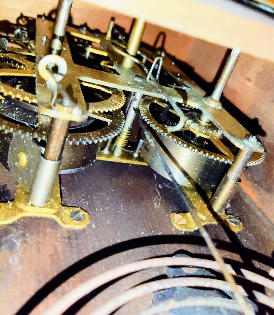 〈完動美品〉珍品　鏡付き傾斜型ゼンマイ振り子時計　アンティーク古時計