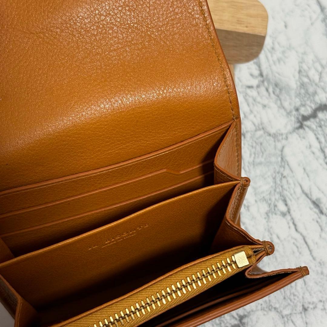 IL BISONTE イルビゾン　 二つ折り財布 ケース　カードケース