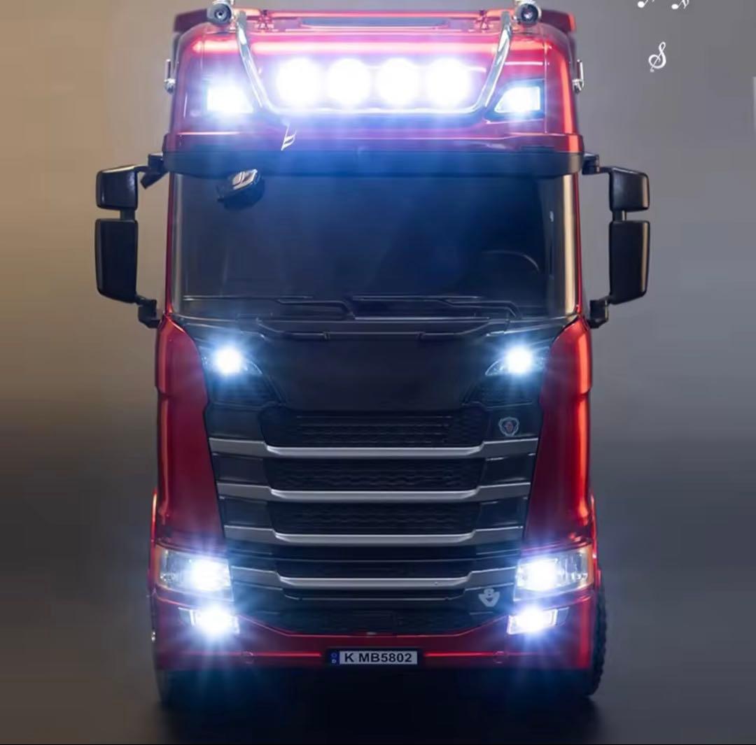 スカニア 770S V8 ヘッド本体＋トレーラーセット 1/18スケール