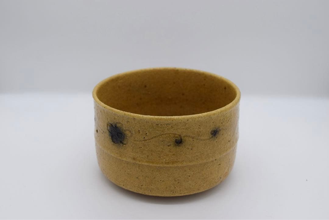 黄瀬戸茶碗 瀬戸焼 美濃焼 茶道具 古美術 茶碗 陶器 美術品