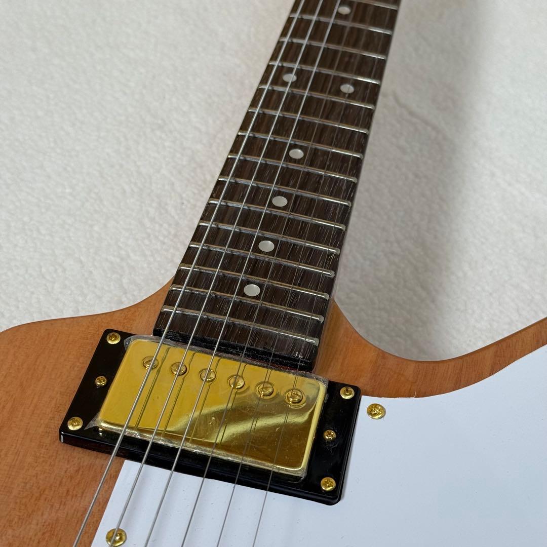 自作 変形ボディ　エレキギター EXPLORER TYPE NATURAL