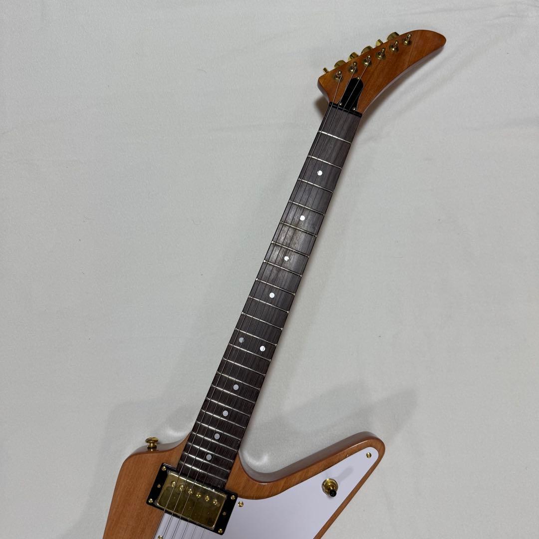 自作 変形ボディ　エレキギター EXPLORER TYPE NATURAL