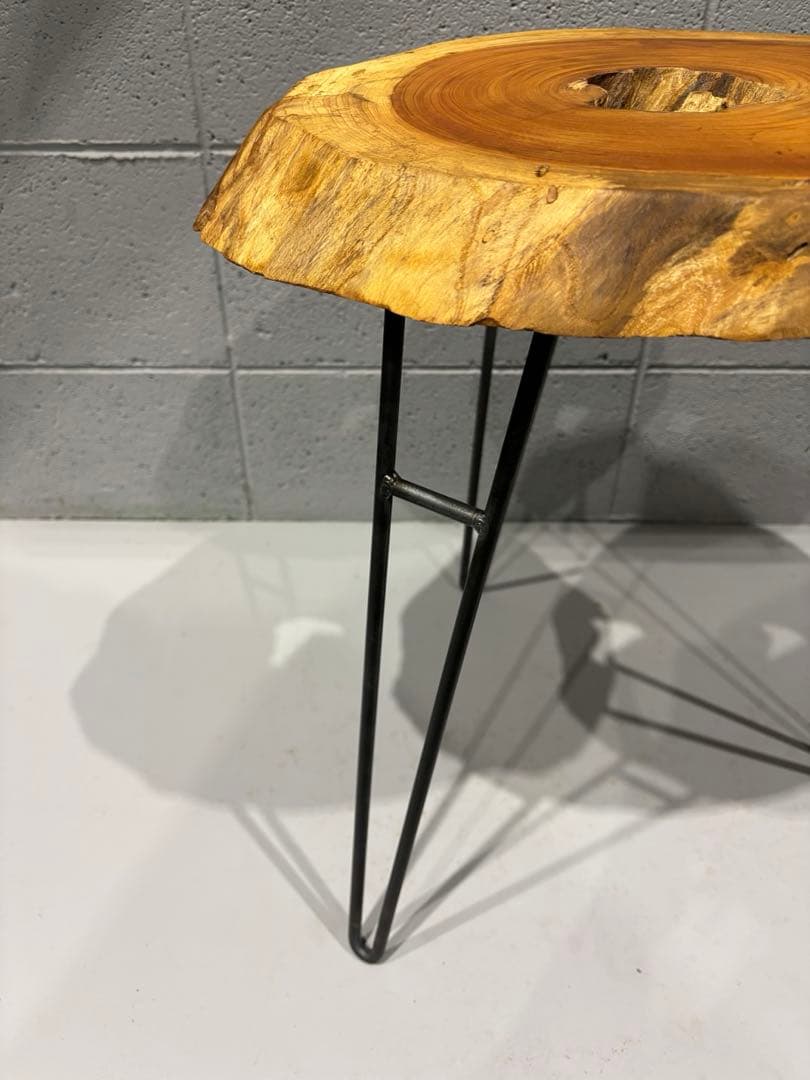 欅材サイドテーブル　ナイトテーブル　コーヒーテーブル　ミニテーブル