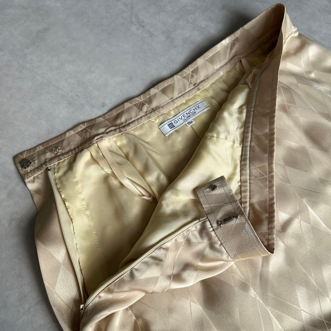 GIVENCHY ロゴ　ゴールド　プリーツスカート　Vintage 大きいサイズ
