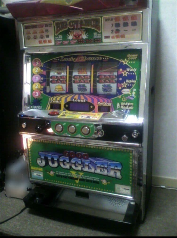 ✨パチスロ実機　 4号機　希少　ゴーゴージャグラーV 　不要機付　レトロ