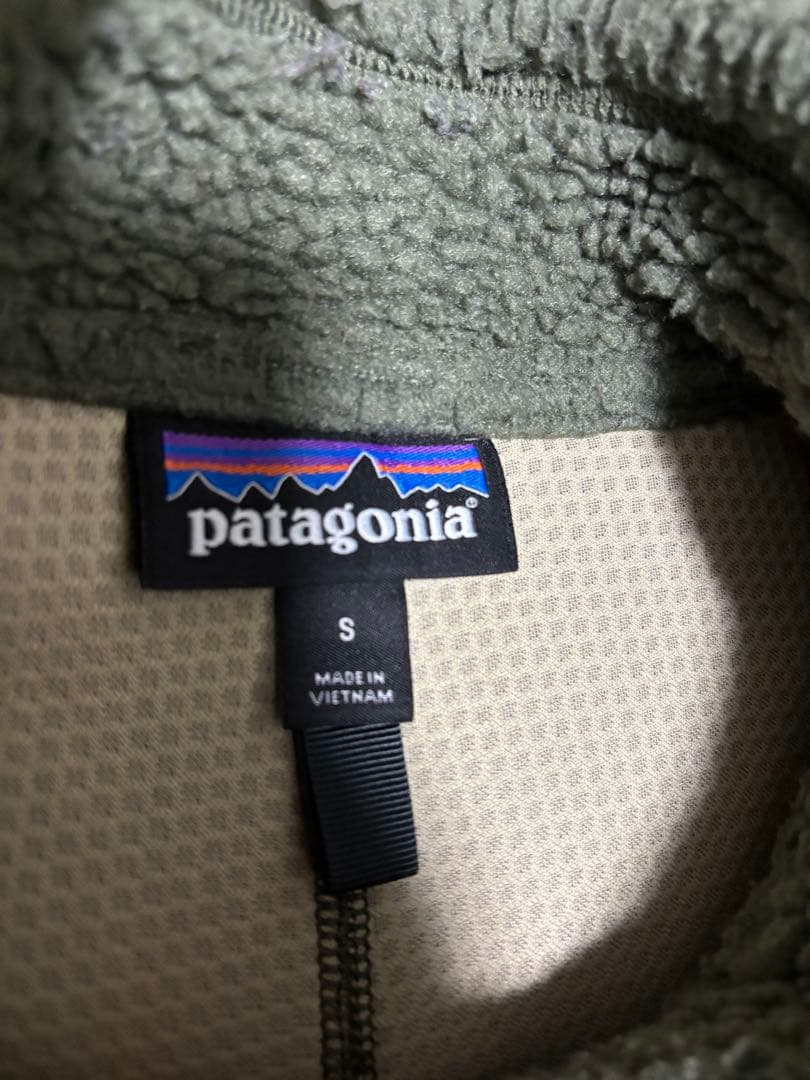 え*す様 patagonia フリースベスト Sサイズ オリーブグリーン/オレン