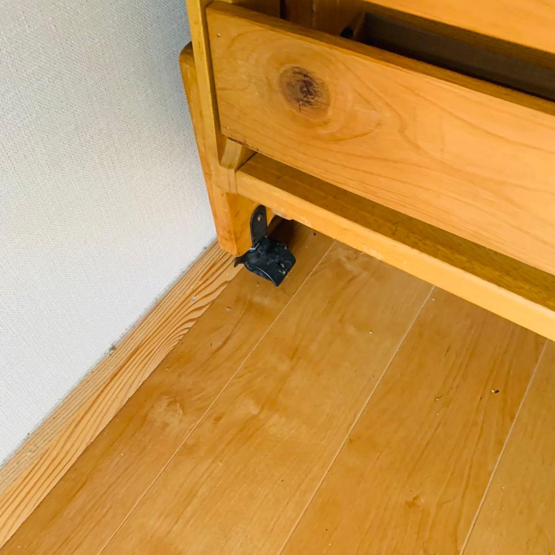 木製シングルサイズ折りたたみベッド