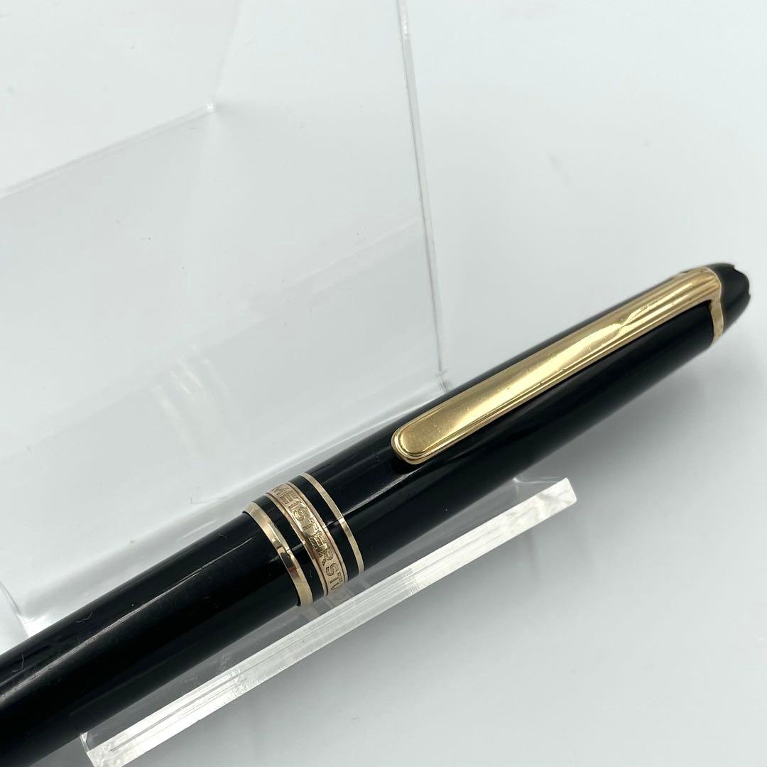 モンブラン　マイスターシュテック　ボールペン　ブラック×ゴールド