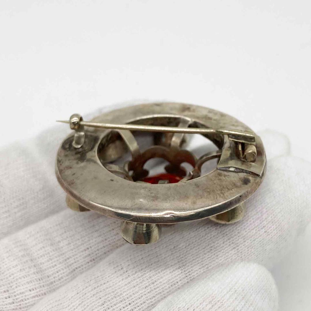 カラーストーンとシルバーのブローチ ケルト紋様　s0076