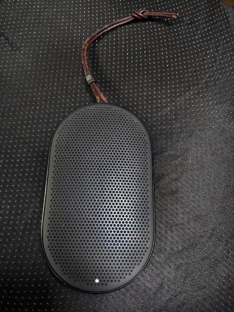 Bang & Olufsen ワイヤレスポータブルスピーカーBeoPlay P2