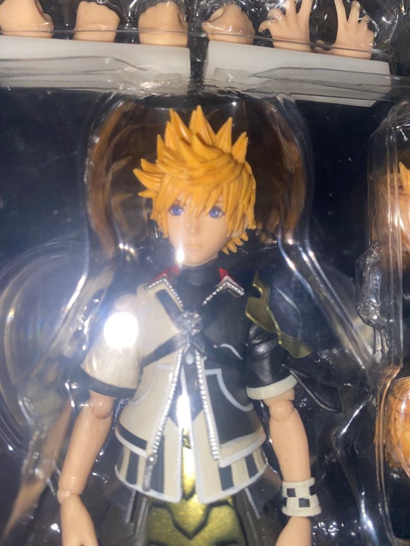 キングダムハーツ　ヴェントゥス　フィギュア