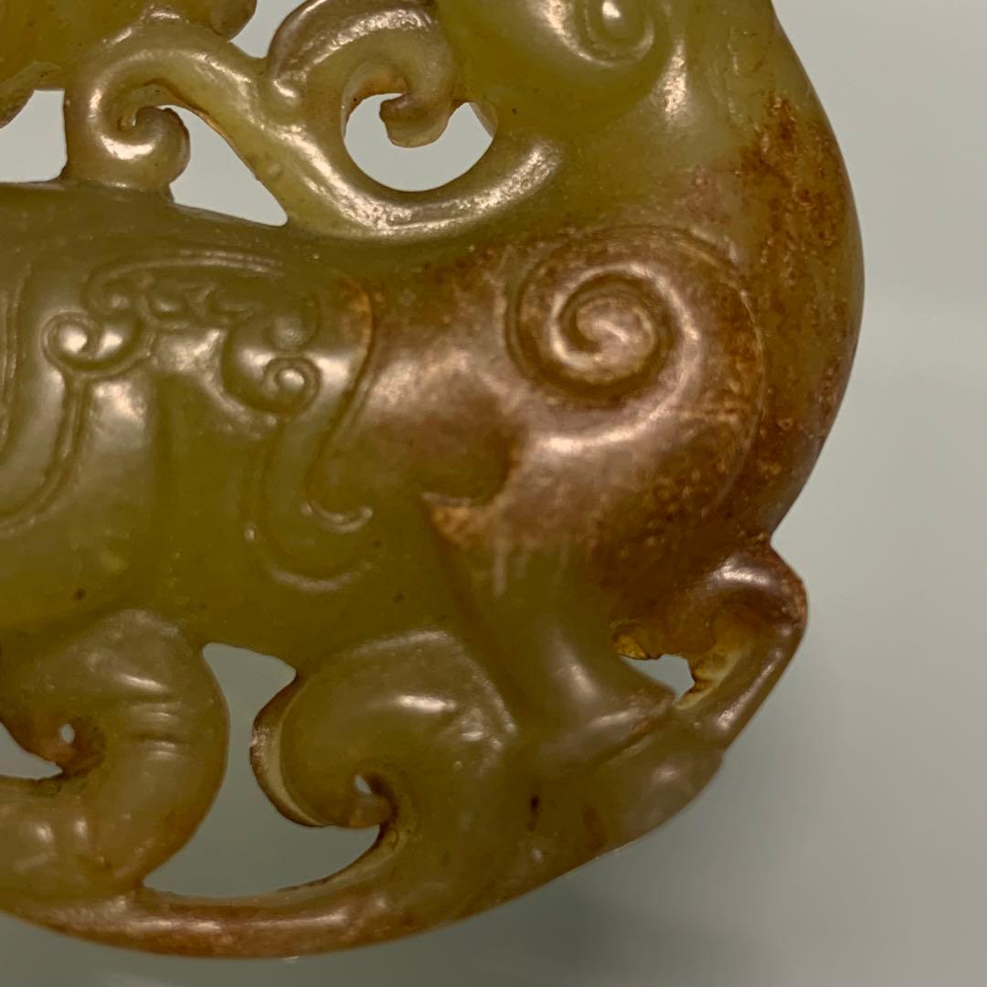 古玉　神獣呑金　清中期　時代物　天然石