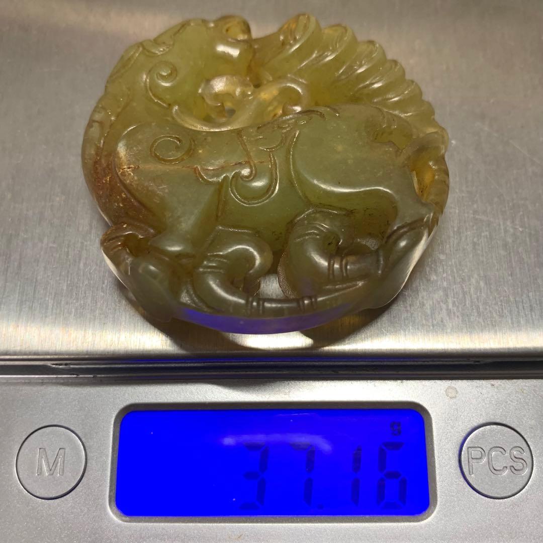 古玉　神獣呑金　清中期　時代物　天然石