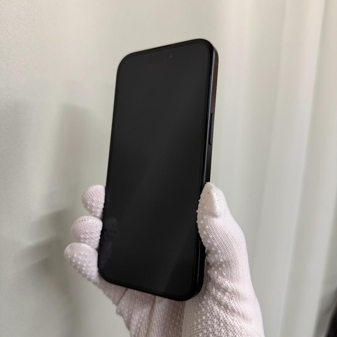 （美品）Apple iPhone15 256GB ブラック