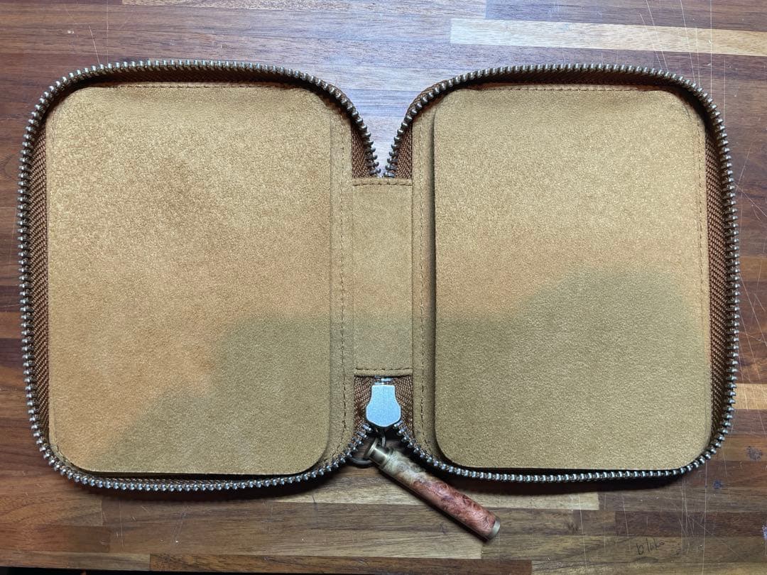 ガレンレザー　10本挿ペンケース