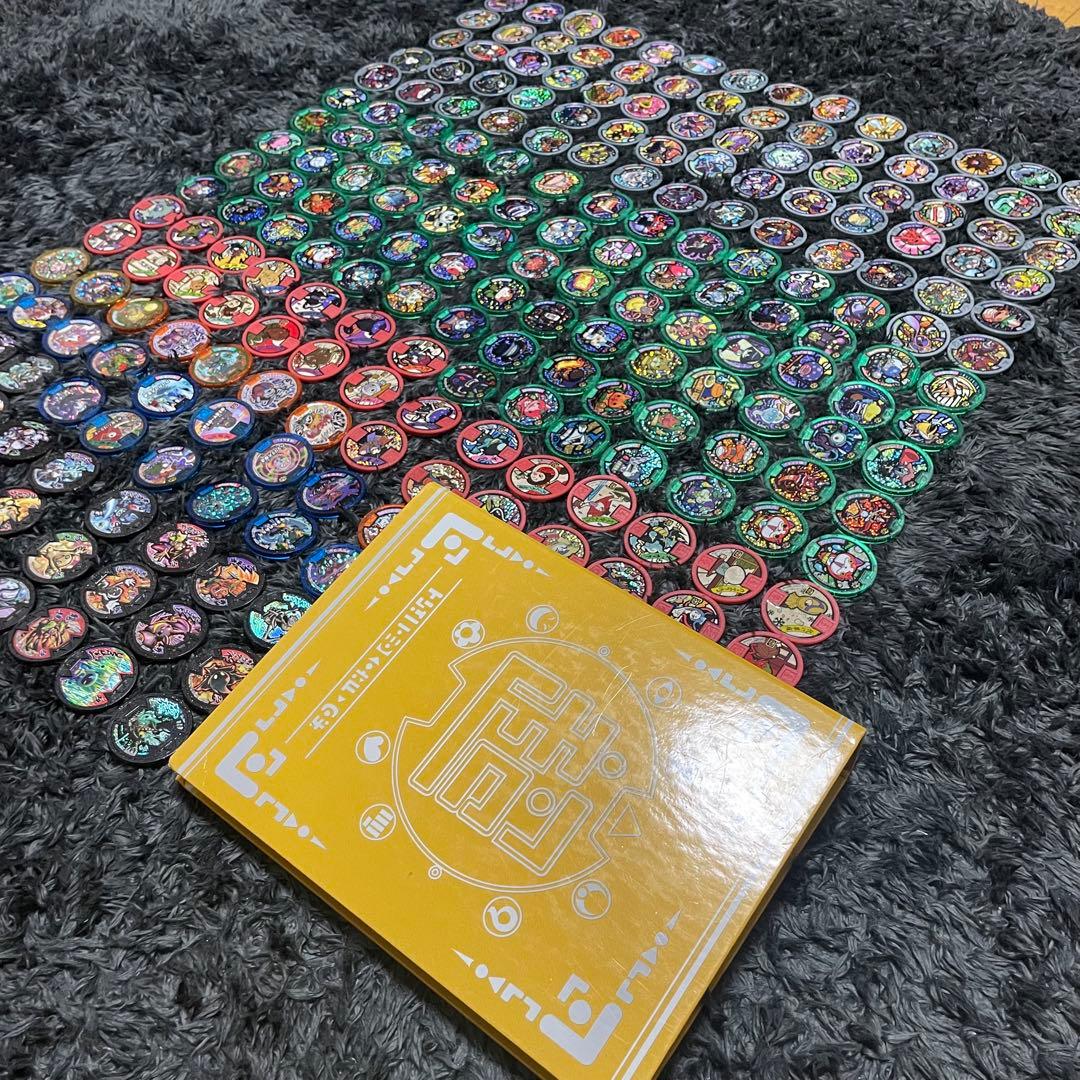 《美品》妖怪メダル　227枚　超大量まとめ売り　妖怪大辞典付き