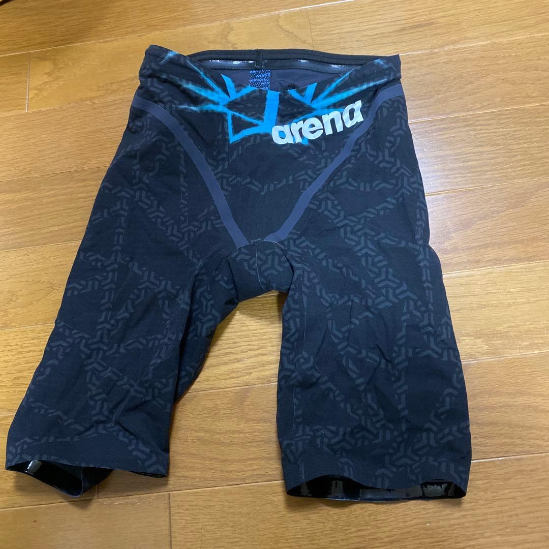 アリーナ　高速水着