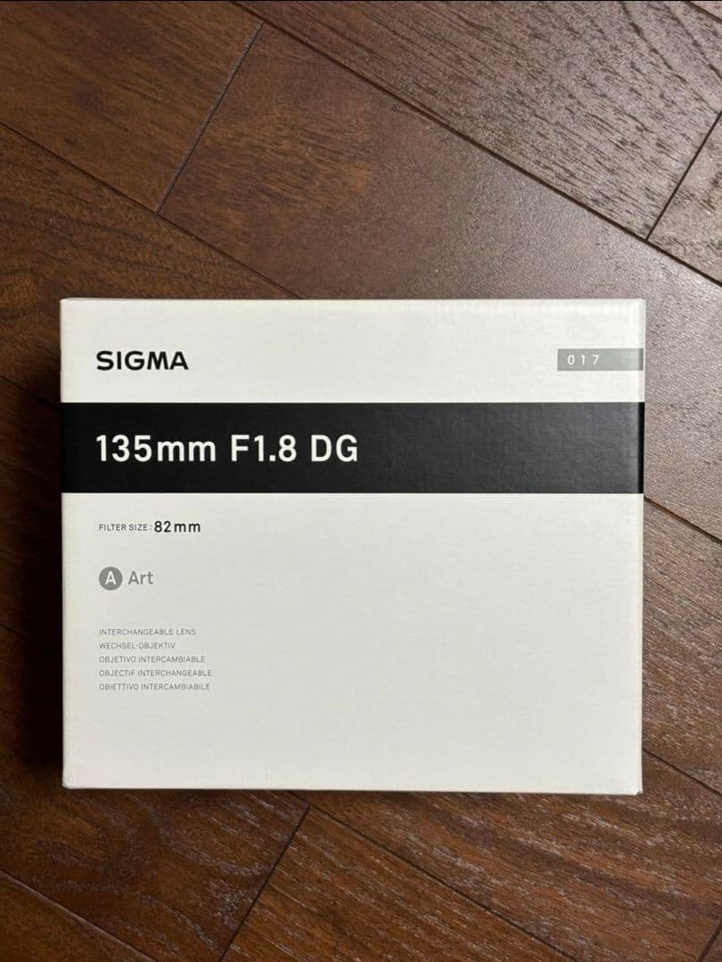 SIGMA 135mm F1.8 DG レンズ