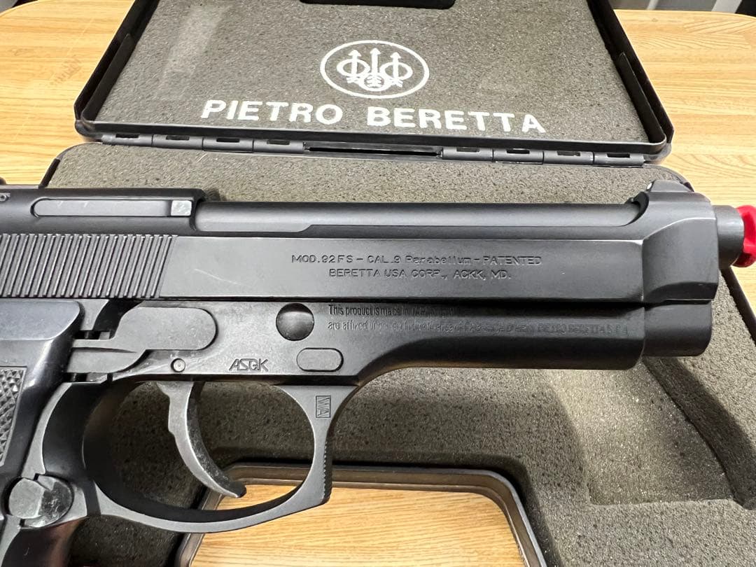 スライド式ガスガン　ベレッタ　日本製