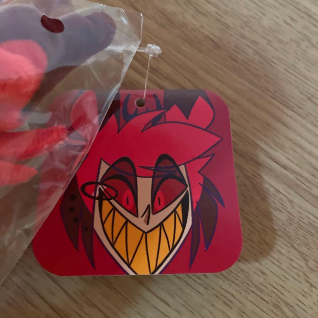 ハズビンホテルポップアップ　アラスター　おすわりマスコット 新品未開封