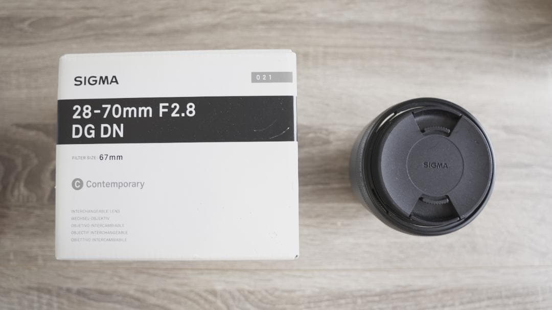 SIGMA 28-70mm F2.8 DG DN ズームレンズ　シグマ