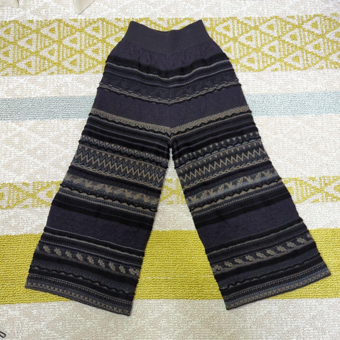 M&KYOKO　エムアンドキョウコ　ニットパンツ　ガウチョ　裏地付　佐藤繊維