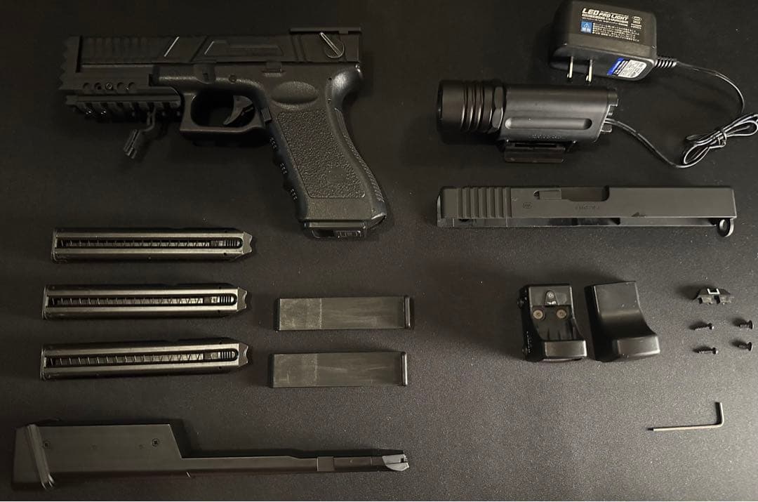 東京マルイ　グロック18C 電動ガン