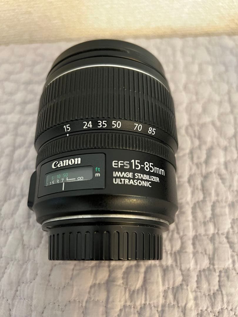 Canon EF-S17-85mm IS USM純正フード・レンズキャップ付き