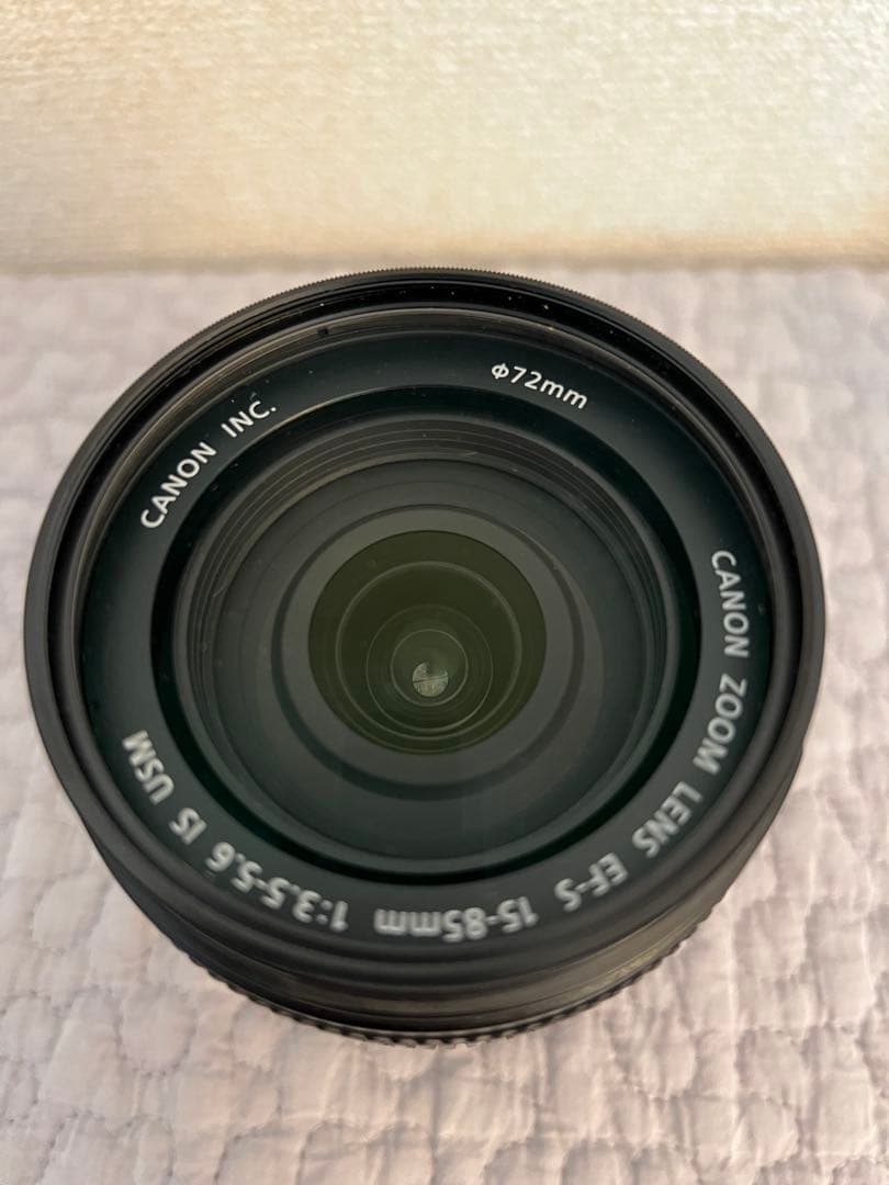 Canon EF-S17-85mm IS USM純正フード・レンズキャップ付き