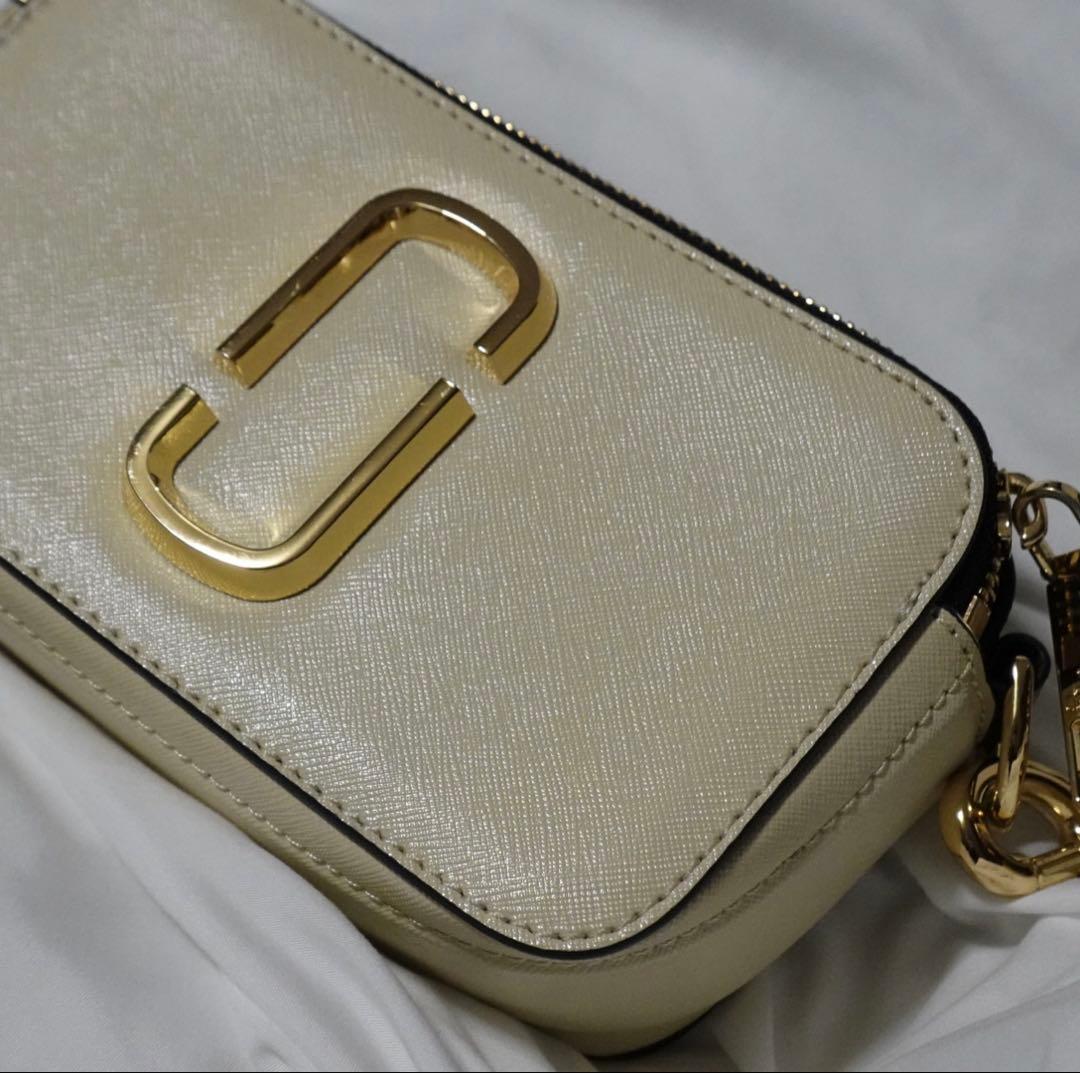 marc jacobs スナップショット WHITE MULTI