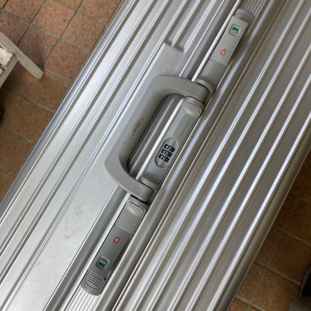 14800→9880 リモア風のビッグサイズのキャリーバッグ