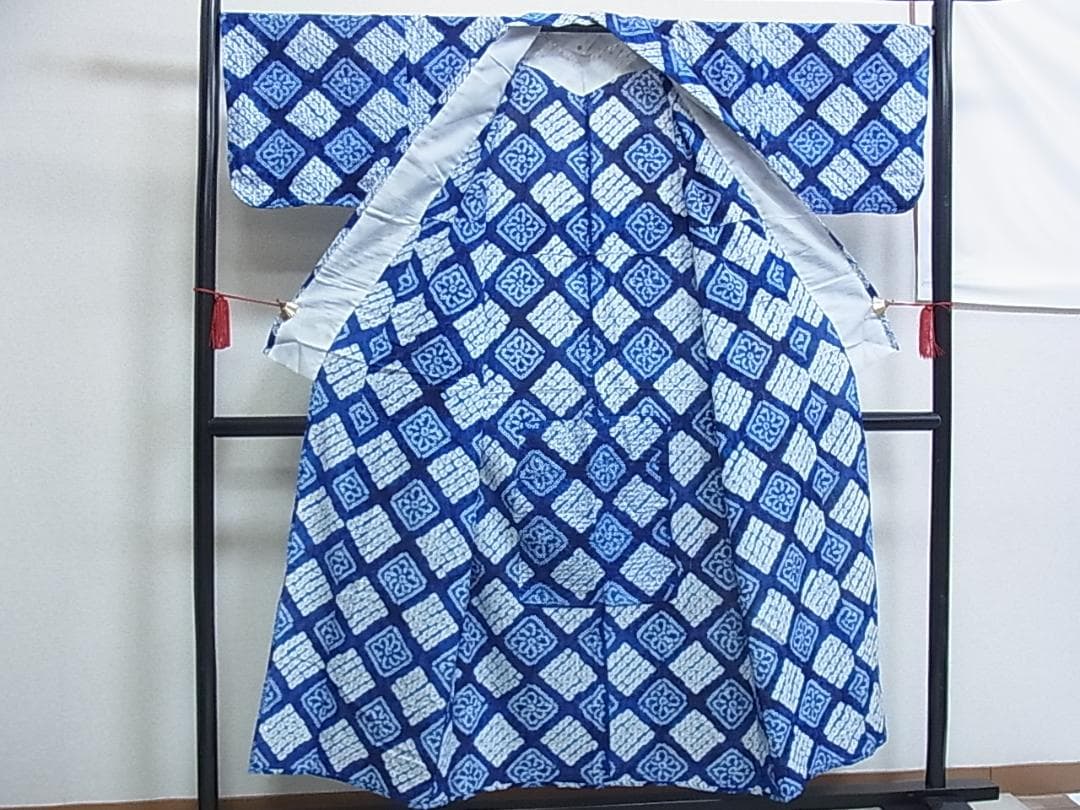 ♦︎きもの結♦︎有松鳴海絞り 浴衣 花菱 綿　未使用品♦︎d