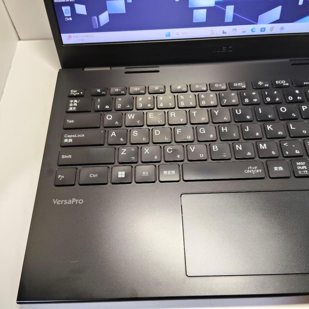 2023年11月製造 12世代i5 VersaProタイプVM16/256GB