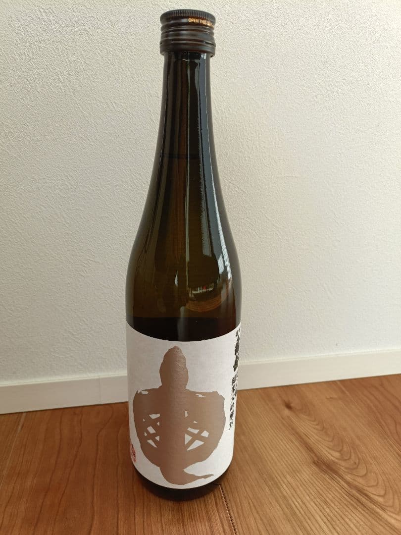 亀齢　美山錦　 純米大吟醸 39 720ml　銀亀