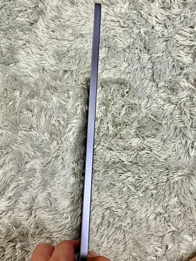 【美品】Apple iPad Air第5世代64GB (パープル) /おまけ付き