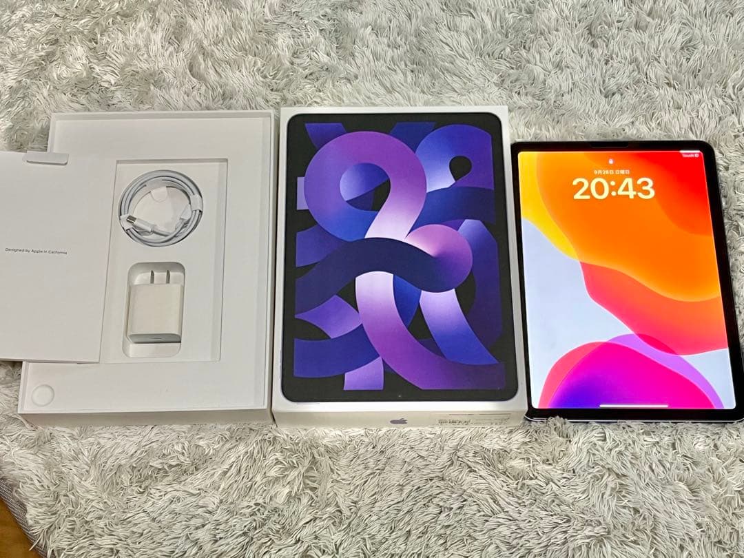 【美品】Apple iPad Air第5世代64GB (パープル) /おまけ付き