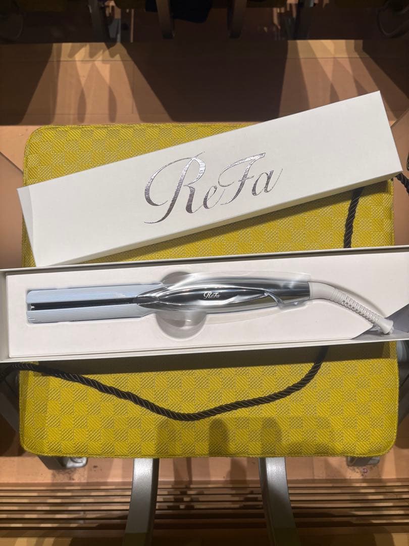 ReFa（リファ）　ストレートヘアアイロン新品未使用　定価22000円
