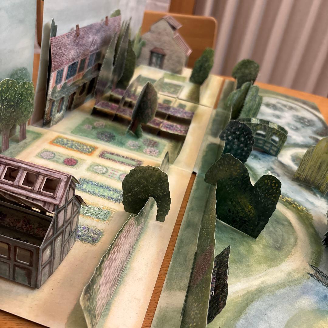 モネ 希少 ジヴェルニー 庭 立体 絵本 大きいMonet's Garden