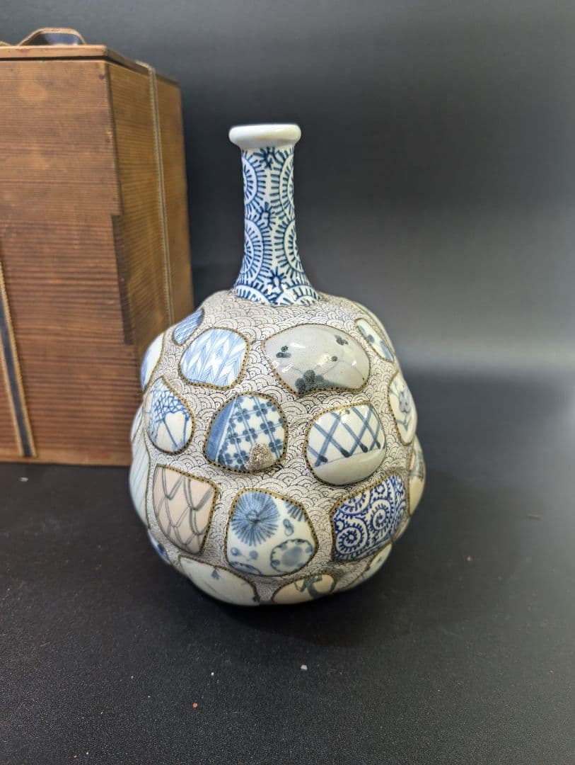 有田焼 古伊万里 古染付 陶片張 蛸唐草文 陶片 大徳利 酒器 花瓶 時代物骨董