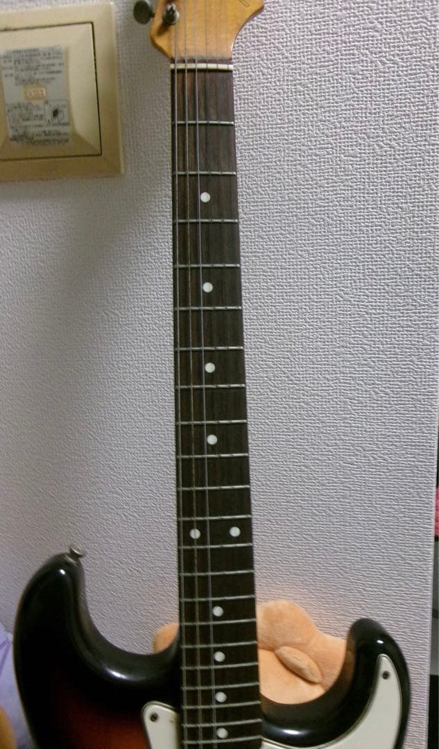 【Eシリアル】Fender Japan ストラトキャスター　ジャパンビンテージ