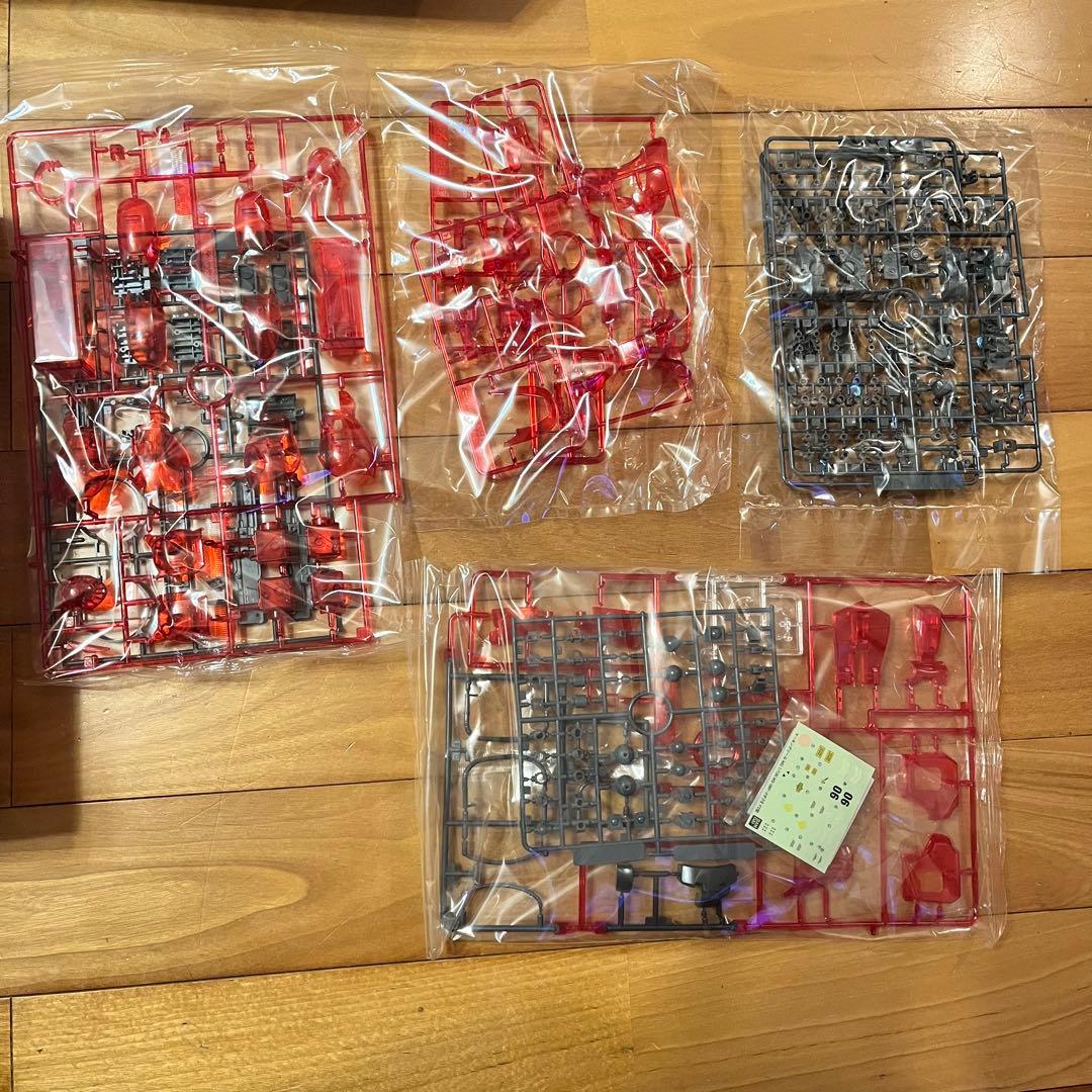 ガンプラ❣️MG 1：100 ザクⅡ F2型 レッドクリアver