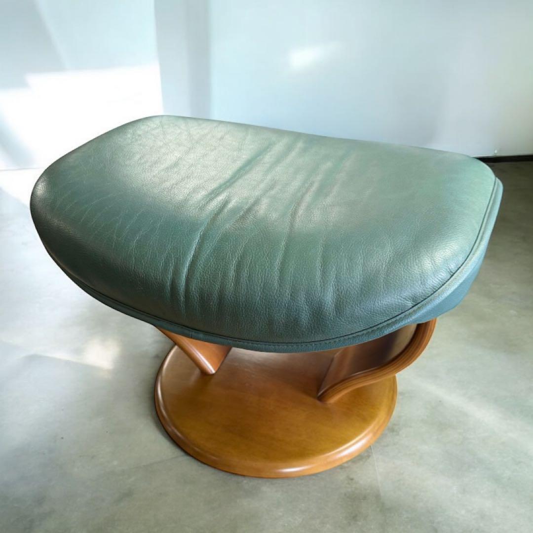 HR667 【総革】カリモク　karimoku 緑　グリーン レザー　木製