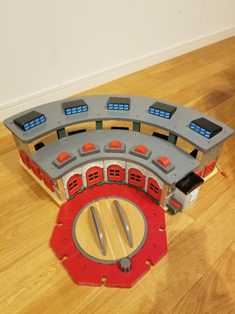 きかんしゃトーマス　木製レールシリーズ　デラックス操車場