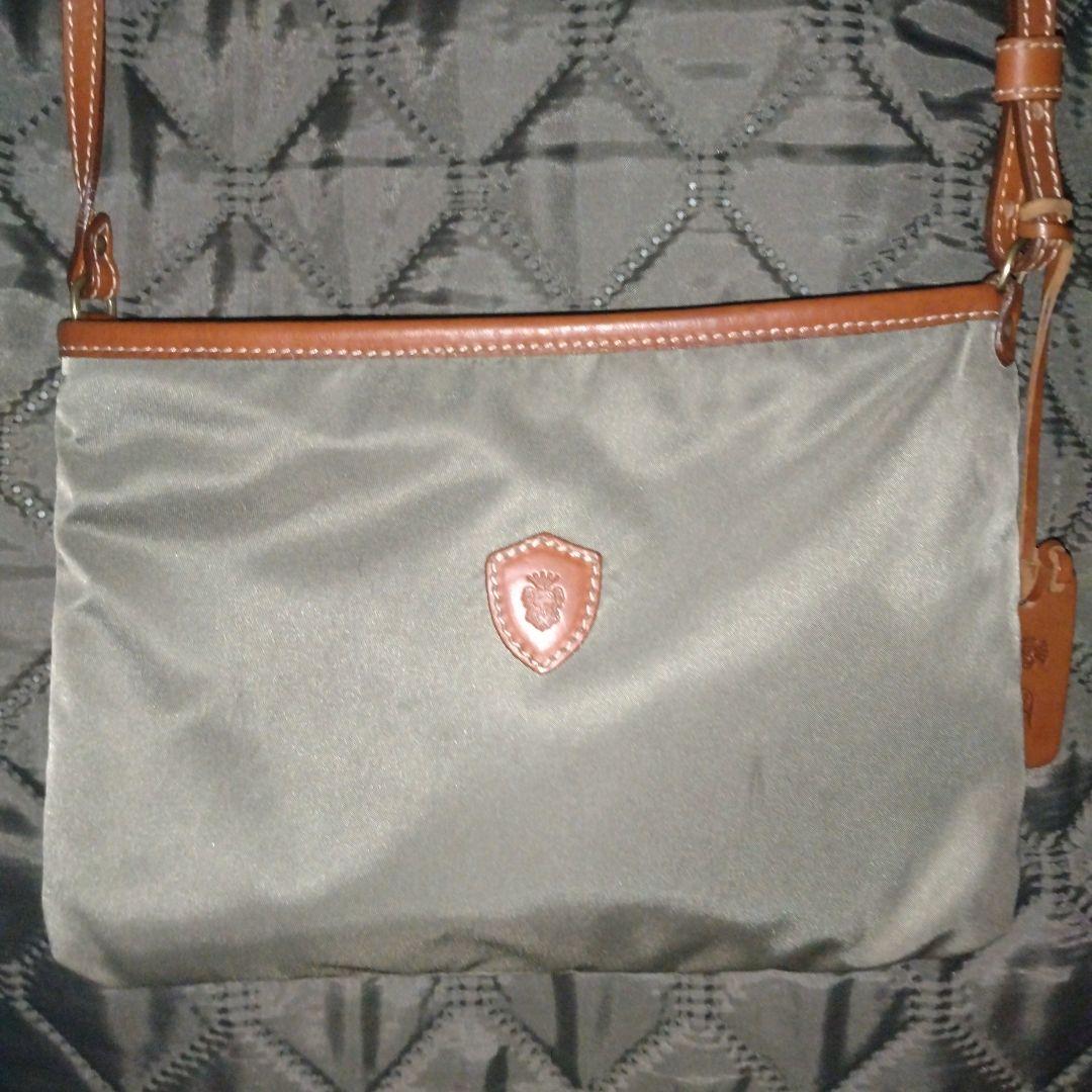 Felisi ショルダーバッグ