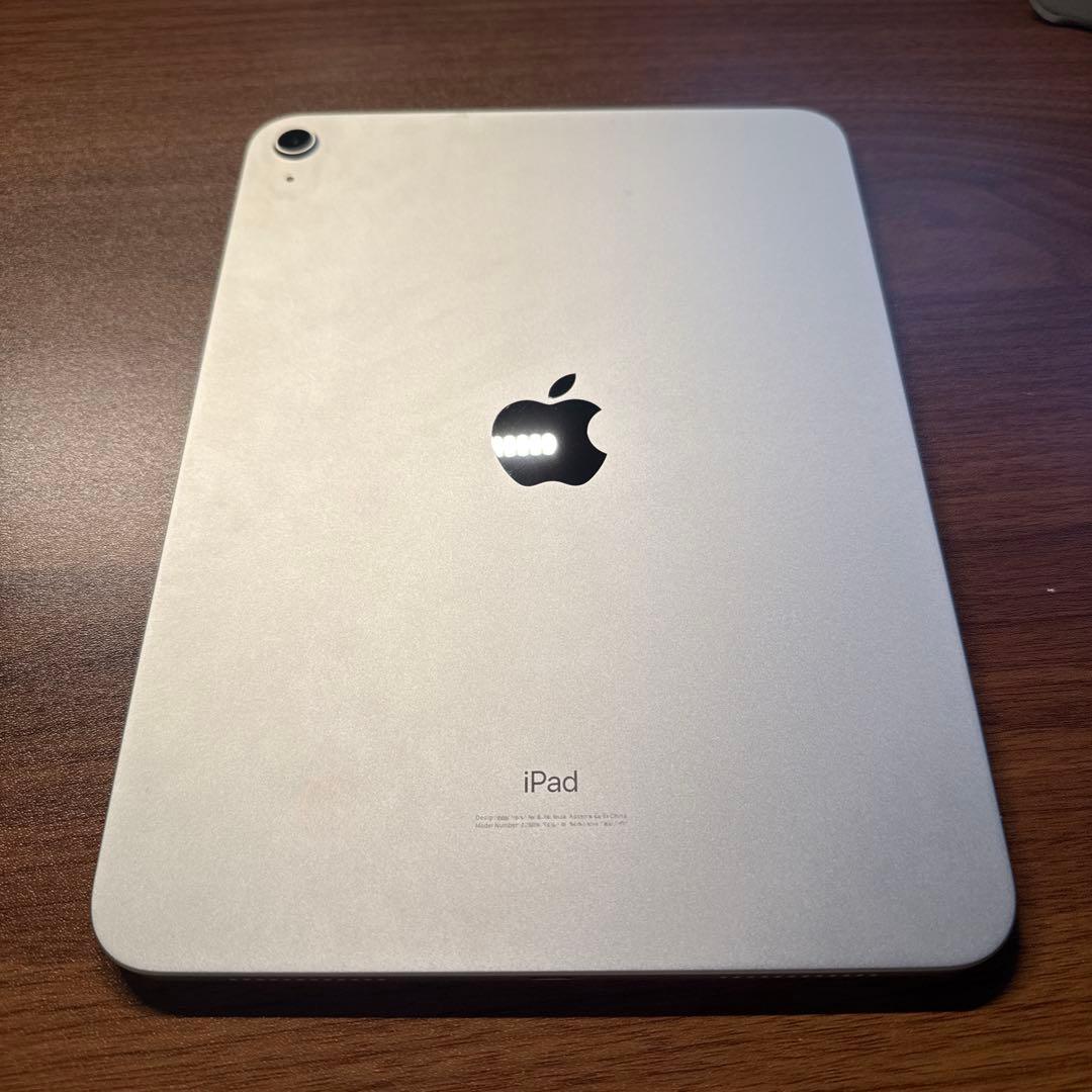 iPad 10 （シルバー） 年末セール！（1月1日まで）