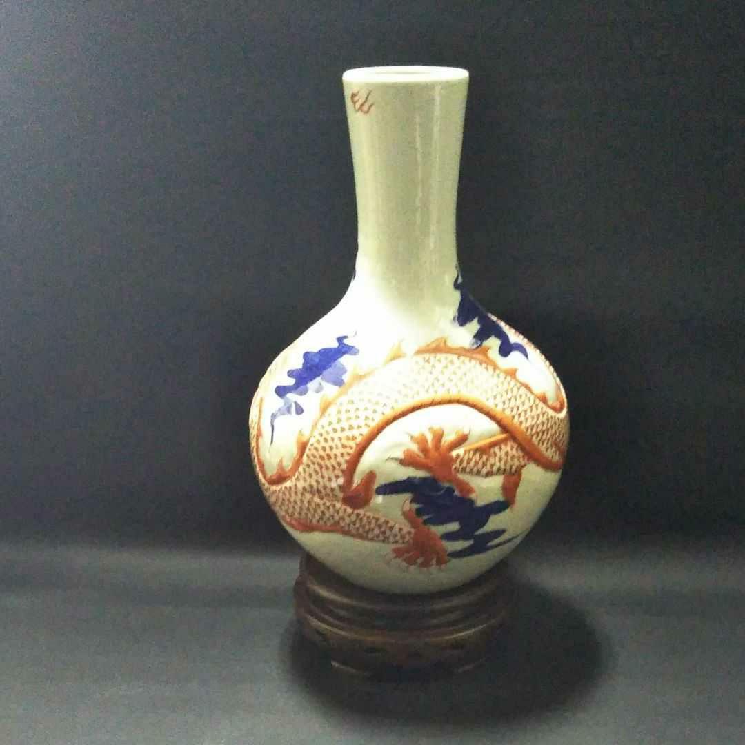 ※中国古美術/青花赤龍紋天球瓶/ (底款:大清乾隆年製)