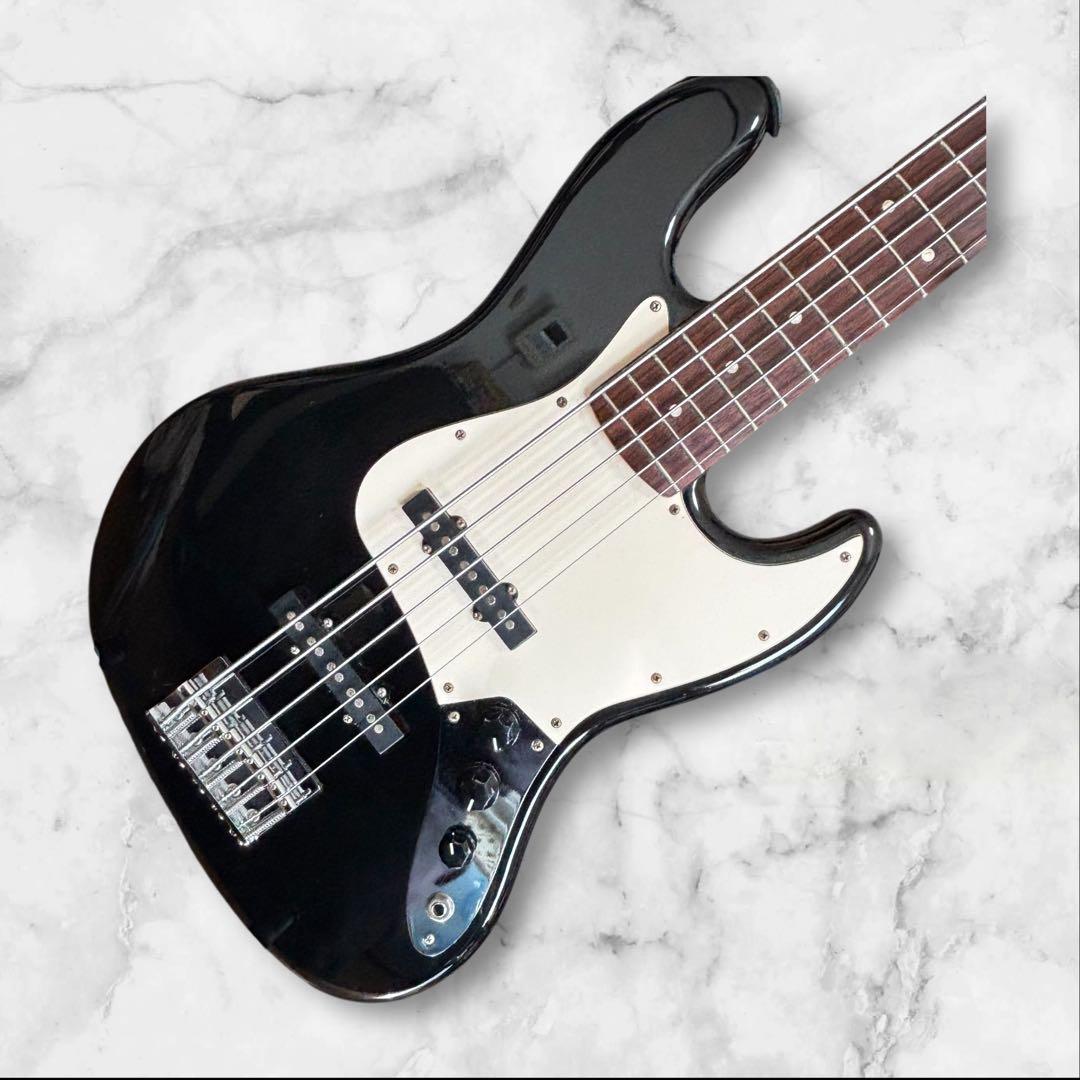 【美品】SQUIER Affinity Jazz Bass V ５弦